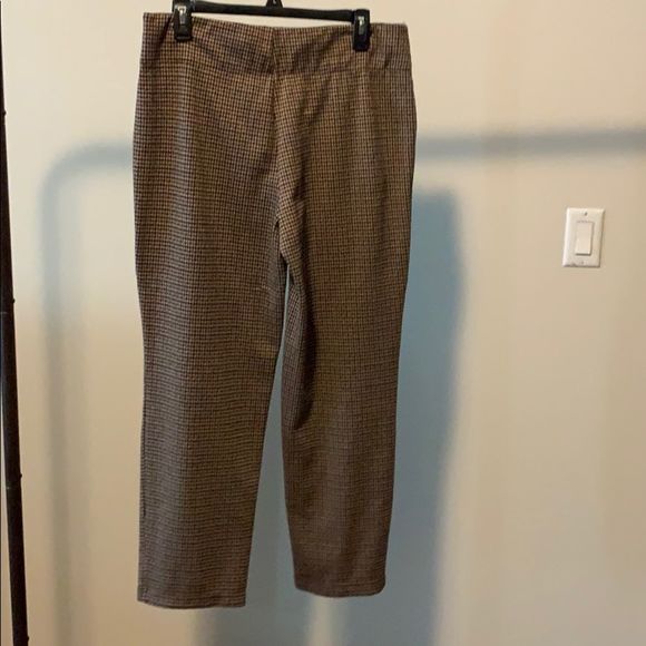 Tan & Brown Checkered Pants - Picture 3 of 6